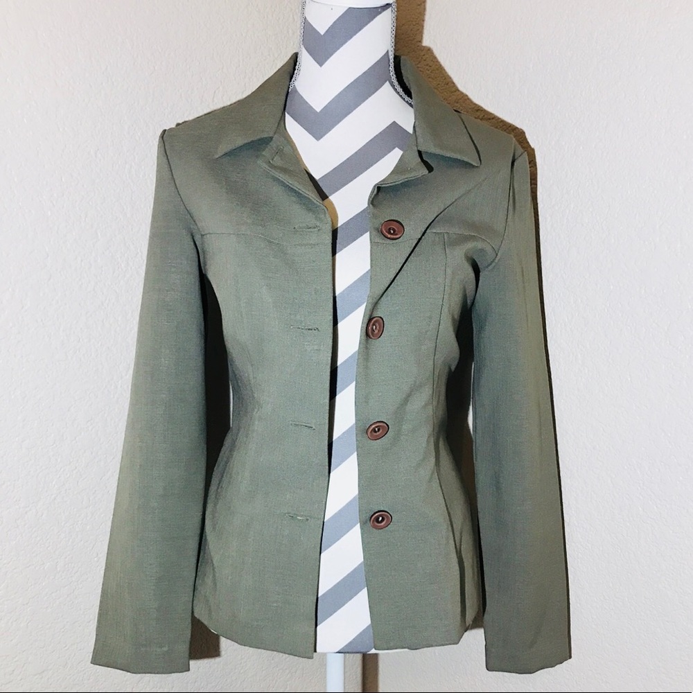 Jonathan Martin suit jacket